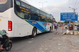 Xe dù, bến cóc lại hoành hành dịp giáp tết