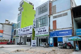 Lý do metro số 2 chưa xong giải phóng mặt bằng