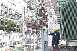 EVNHCMC tăng cường công tác ứng phó với mưa, bão
