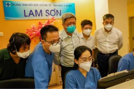 Ngành y vẫn sẽ nặng gánh sau khi TP.HCM hết giãn cách