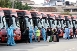 Tạo điều kiện để người dân TP.HCM kẹt ở các tỉnh được trở về