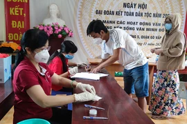 Vì sao có chuyện “nhận nhầm” tiền hỗ trợ đợt 3?