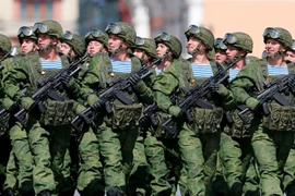 Ông Putin vận động Pháp, Đức buộc Ukraine thực hiện thỏa thuận Minsk