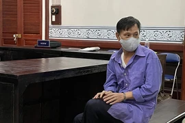 Cựu cán bộ công an nhận 'chạy án' giá 300 triệu