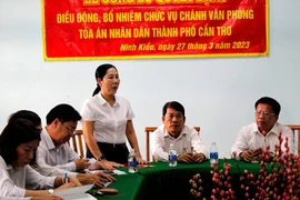 Nhận quyết định bổ nhiệm nhưng xin… chưa thi hành