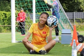 Đội trưởng Việt Nam từ trái bóng bưởi đến sân chơi World Cup