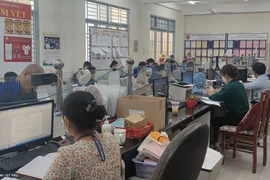 Tên trong giấy khai sinh xấu, muốn đổi tên khác được không?