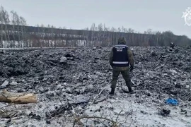 Máy bay Nga chở tù binh Ukraine rơi: Moscow, Kiev liên tục lời qua tiếng lại