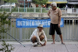 Những điều 'trái khoáy' làm xấu diện mạo TP.HCM 