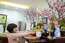 “Cúng tất” trong ngày Tết cổ truyền ở ba miền
