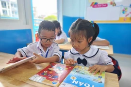 Trường học tại TP.HCM hoàn tất lựa chọn sách giáo khoa trước ngày 6-3