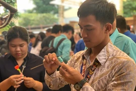Xúc động đón thanh niên quốc tế đến với gia đình nuôi tại TP.HCM