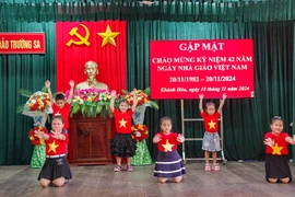 Không khí Ngày Nhà giáo Việt Nam trên đảo Trường Sa
