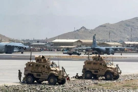 Mỹ lo vũ khí chuyển cho quân đội Afghanistan có thể rơi vào tay Nga, TQ