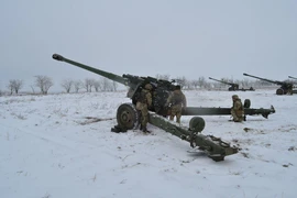 Reuters: Vài ngày tới Mỹ sẽ đào tạo lính Ukraine sử dụng lựu pháo