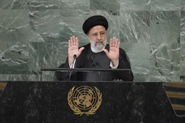 Tổng thống Iran - ông Seyyed Ebrahim Raisi phát biểu tại Kỳ họp thứ 77 của Đại hội đồng LHQ tại Trụ sở Liên hợp quốc ở thành phố New York ngày 21-9. Ảnh: AP