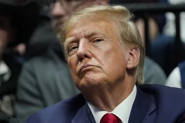 Xuất hiện nhân chứng giải vây cho ông Trump vụ dùng tiền 'bịt miệng' 2 phụ nữ?