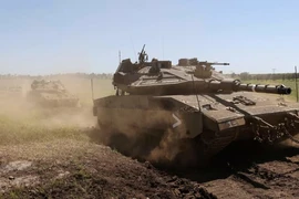 Israel không kích Syria sau khi Cao nguyên Golan bị nã hỏa tiễn