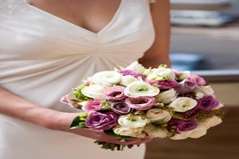Con kết hôn, cha có được nghỉ làm vẫn hưởng lương? 