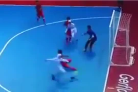 Clip: Pha phối hợp ghi bàn tuyệt vời của các nữ cầu thủ 