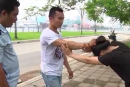 Clip: Kỹ năng xử lý khi bị nắm tóc bất ngờ