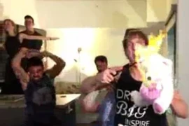Clip: Pha ăn mừng cực sung khi Leonardo DiCaprio được giải Oscar
