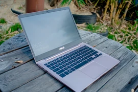 Trên tay nhanh mẫu laptop siêu mỏng nhẹ tại VN