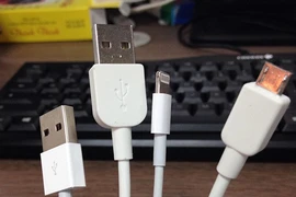 Cáp iPhone đứt... đừng vội vứt đi!