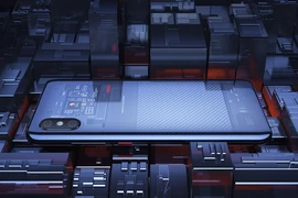 Xiaomi ra mắt mẫu smartphone có mặt lưng trong suốt