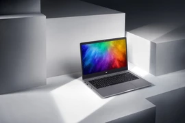 Xiaomi ra mắt mẫu laptop siêu mỏng cấu hình cao