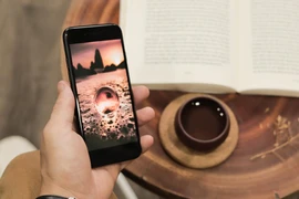 iPhone 7 32 GB lock giảm giá bằng iPhone 6S
