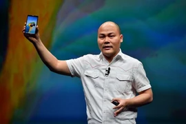  Sở hữu BPhone 3 chỉ với 1.000 đồng