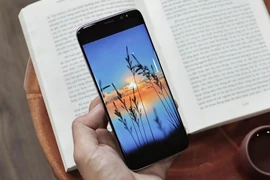 5 mẫu điện thoại tầm trung đáng mua nhất tháng 4-2019