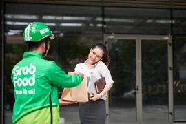 Cách đặt cùng lúc 4 đơn hàng trên GrabFood
