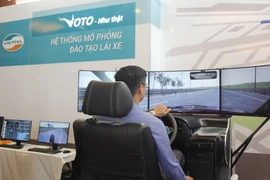 Ra mắt hệ thống lái xe ảo cho cảm giác như thật