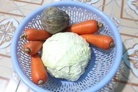 6 lý do khiến bạn luôn cảm thấy đói khi ở nhà nhiều