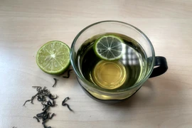 Uống trà có thể giảm nguy cơ mắc bệnh ung thư tuyến tiền liệt