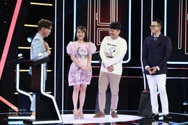 Quốc Khánh bắn rap 'cực chất' trong gameshow '6 ô cửa bí ẩn'