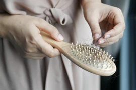 6 nguyên nhân gây rụng tóc nam giới và cách khắc phục
