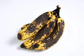 Điều gì xảy ra khi bạn vô tình ăn thực phẩm hết hạn?