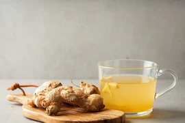 Đồ uống làm dịu cơn đau họng mùa cảm cúm