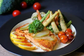 7 cách tự nhiên giúp giảm cholesterol mà không cần dùng thuốc