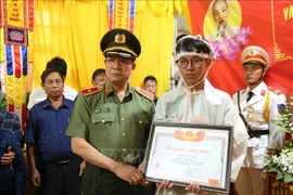 Vụ tấn công trụ sở công an xã ở Đắk Lắk: Trao Bằng Tổ quốc ghi công cho 6 cán bộ và chiến sĩ công an