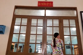 Vì sao tòa xử kín vụ giám đốc sở bị vu khống?