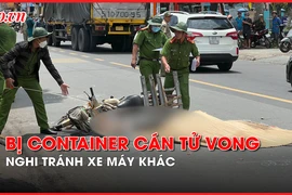 Nghi tránh xe máy khác, một phụ nữ bị container cán tử vong