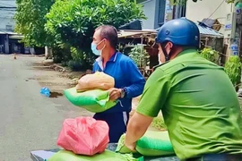 Nụ cười từ tâm dịch