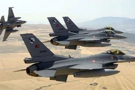 Máy bay Nga bị bắn hạ: NATO tin Thổ Nhĩ Kỳ, Mỹ lại tin Nga 