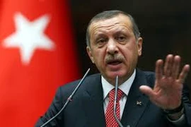 Tổng thống Syria bị tố sát hại 400.000 người