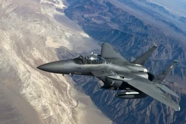 Nhật tăng gấp đôi chiến đấu cơ F-15 ở Okinawa 