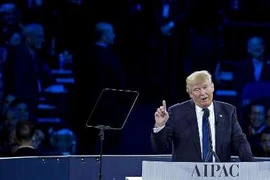 Donald Trump đòi trừng phạt kinh tế, đối phó Trung Quốc ở biển Đông